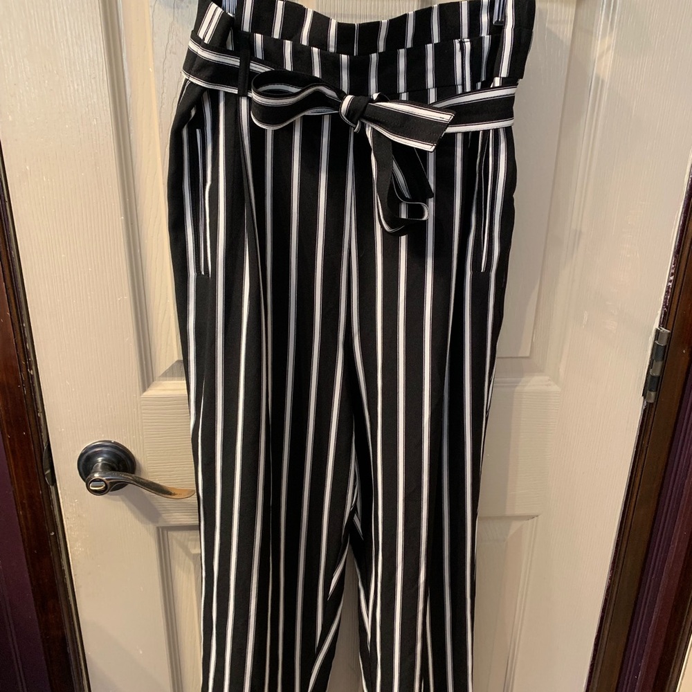 High waisted paper bag pants with tie waist.